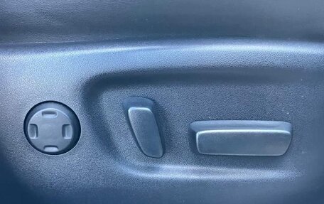 Toyota Harrier, 2020 год, 2 750 000 рублей, 20 фотография