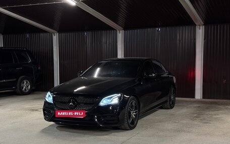 Mercedes-Benz E-Класс, 2016 год, 3 750 000 рублей, 4 фотография