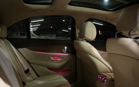 Mercedes-Benz E-Класс, 2016 год, 3 750 000 рублей, 15 фотография