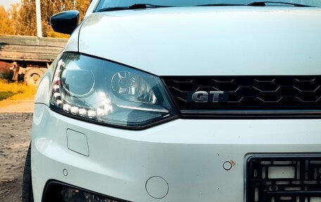 Volkswagen Polo VI (EU Market), 2016 год, 850 000 рублей, 1 фотография