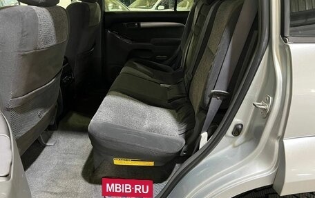 Toyota Land Cruiser Prado 120 рестайлинг, 2004 год, 1 600 000 рублей, 27 фотография