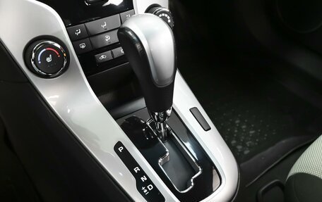 Chevrolet Cruze II, 2013 год, 929 000 рублей, 12 фотография