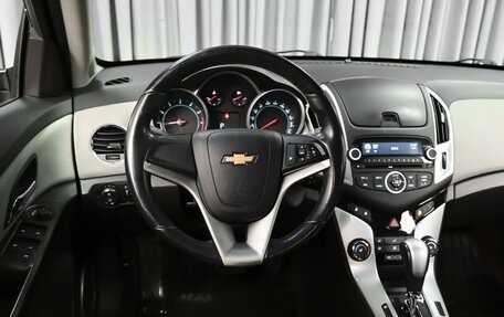Chevrolet Cruze II, 2013 год, 929 000 рублей, 13 фотография