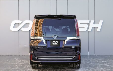 Toyota Esquire I, 2018 год, 2 450 000 рублей, 4 фотография