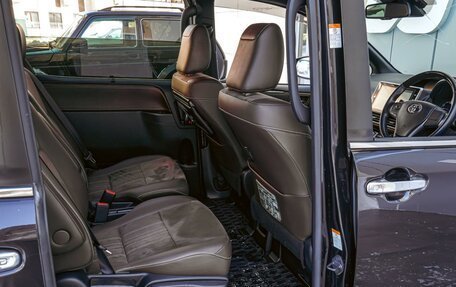 Toyota Esquire I, 2018 год, 2 450 000 рублей, 13 фотография