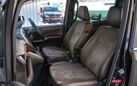 Toyota Esquire I, 2018 год, 2 450 000 рублей, 8 фотография