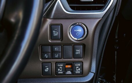 Toyota Esquire I, 2018 год, 2 450 000 рублей, 21 фотография