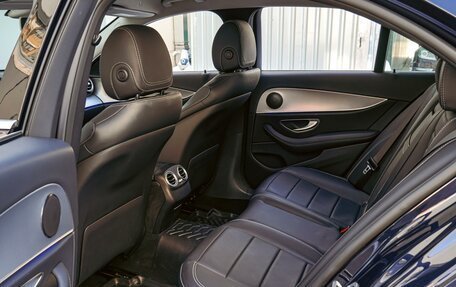 Mercedes-Benz E-Класс, 2020 год, 3 890 000 рублей, 11 фотография