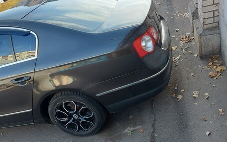 Volkswagen Passat B6, 2010 год, 550 000 рублей, 2 фотография