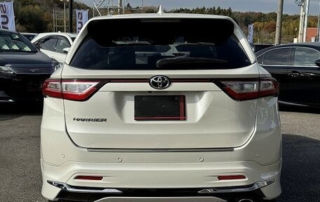 Toyota Harrier, 2020 год, 2 790 000 рублей, 7 фотография