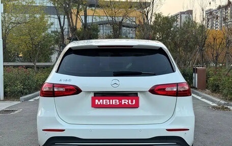 Mercedes-Benz B-Класс, 2022 год, 1 850 035 рублей, 6 фотография