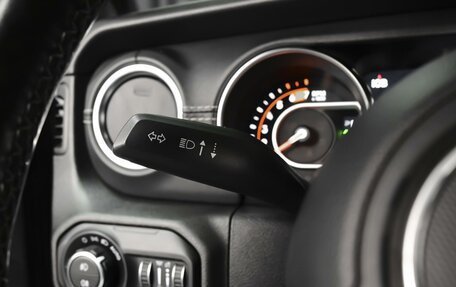 Jeep Wrangler, 2021 год, 4 770 000 рублей, 14 фотография