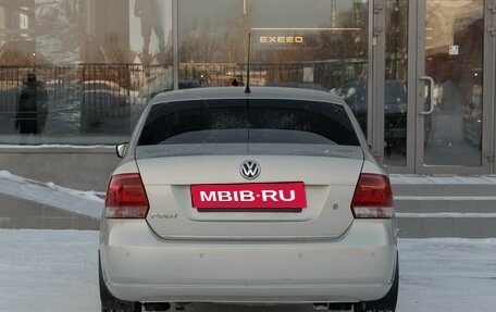 Volkswagen Polo VI (EU Market), 2012 год, 800 000 рублей, 6 фотография