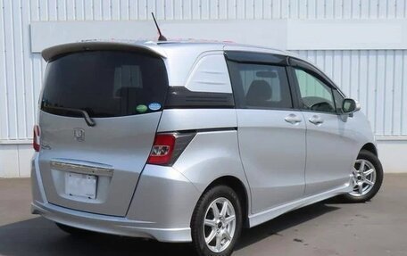 Honda Freed I, 2014 год, 836 700 рублей, 6 фотография