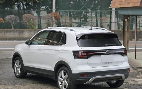 Volkswagen T-Cross I, 2022 год, 1 289 000 рублей, 6 фотография