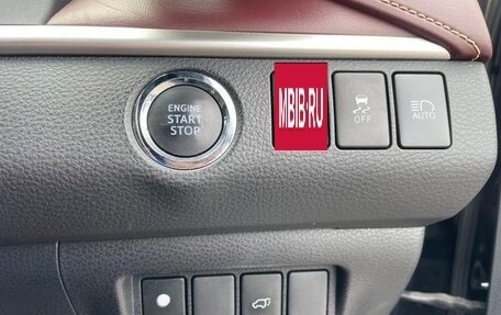 Toyota Harrier, 2017 год, 2 030 000 рублей, 11 фотография