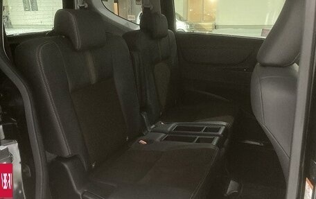 Toyota Sienta II, 2022 год, 1 158 000 рублей, 11 фотография