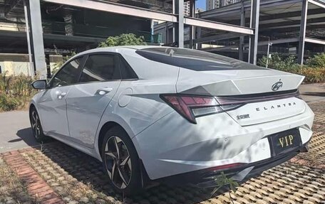 Hyundai Elantra, 2023 год, 1 239 135 рублей, 4 фотография