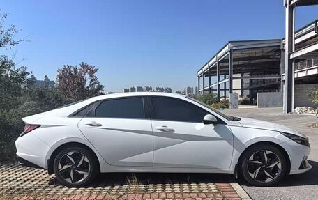 Hyundai Elantra, 2023 год, 1 239 135 рублей, 6 фотография