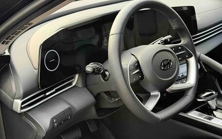 Hyundai Elantra, 2023 год, 1 249 153 рублей, 5 фотография