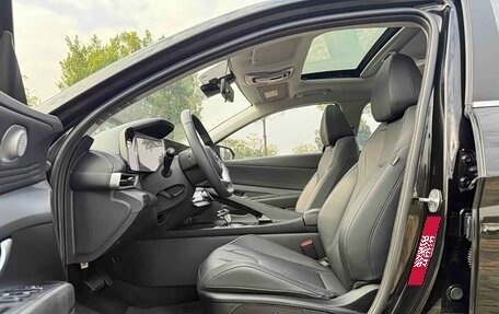 Hyundai Elantra, 2023 год, 1 249 153 рублей, 6 фотография