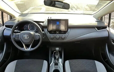 Toyota Corolla, 2023 год, 9 фотография