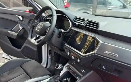 Audi Q3, 2023 год, 2 210 000 рублей, 10 фотография