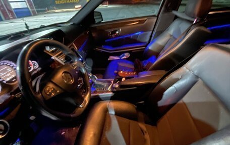 Mercedes-Benz E-Класс, 2011 год, 1 500 000 рублей, 9 фотография