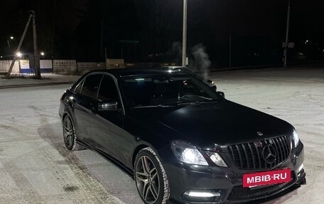 Mercedes-Benz E-Класс, 2011 год, 1 500 000 рублей, 7 фотография