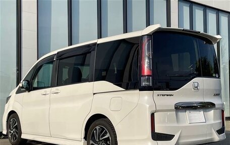 Honda Stepwgn IV, 2022 год, 2 010 000 рублей, 6 фотография