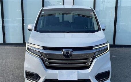 Honda Stepwgn IV, 2022 год, 2 010 000 рублей, 3 фотография