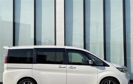 Honda Stepwgn IV, 2022 год, 2 010 000 рублей, 9 фотография