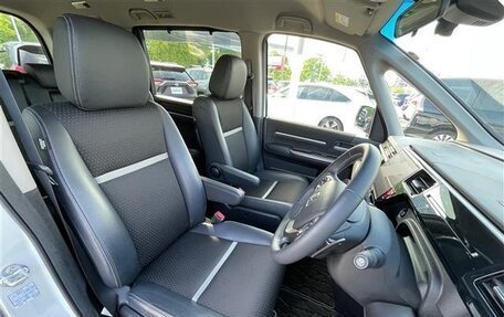 Honda Stepwgn IV, 2022 год, 2 010 000 рублей, 24 фотография