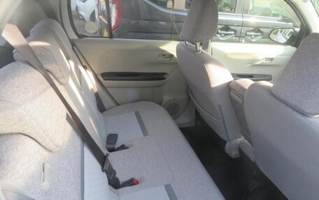 Toyota Passo III, 2023 год, 823 000 рублей, 12 фотография