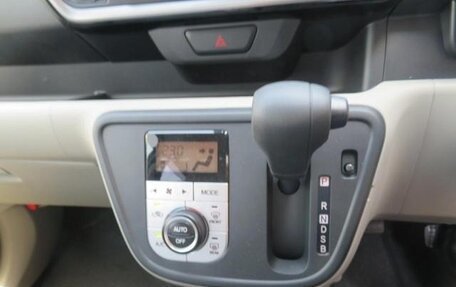 Toyota Passo III, 2023 год, 823 000 рублей, 16 фотография