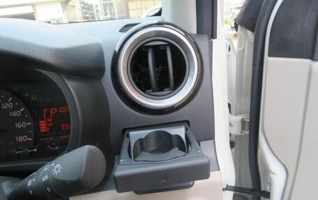 Toyota Passo III, 2023 год, 823 000 рублей, 18 фотография