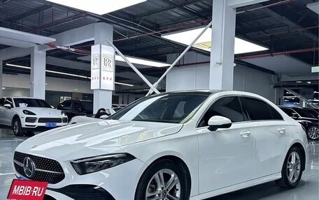 Mercedes-Benz A-Класс, 2023 год, 2 140 444 рублей, 3 фотография