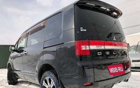 Mitsubishi Delica D:5 I, 2018 год, 2 117 000 рублей, 3 фотография