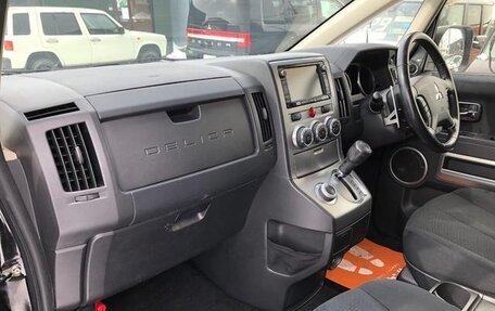 Mitsubishi Delica D:5 I, 2018 год, 2 117 000 рублей, 18 фотография