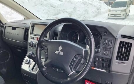 Mitsubishi Delica D:5 I, 2018 год, 2 117 000 рублей, 14 фотография