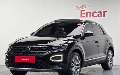 Volkswagen T-Roc I, 2021 год, 2 030 000 рублей, 1 фотография