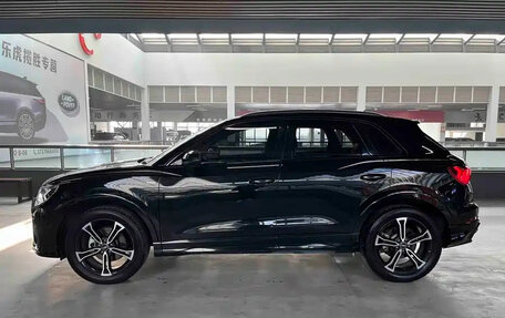 Audi Q3, 2022 год, 2 300 000 рублей, 5 фотография