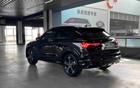 Audi Q3, 2022 год, 2 300 000 рублей, 7 фотография