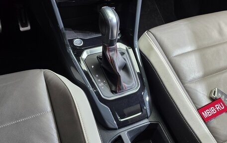 Volkswagen T-Roc I, 2021 год, 2 030 000 рублей, 9 фотография