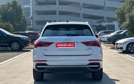 Audi Q3, 2022 год, 2 250 000 рублей, 5 фотография