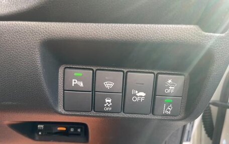 Honda Shuttle II, 2022 год, 1 220 000 рублей, 21 фотография