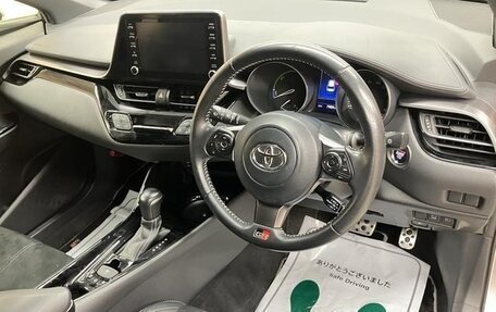 Toyota C-HR I рестайлинг, 2022 год, 1 613 000 рублей, 22 фотография