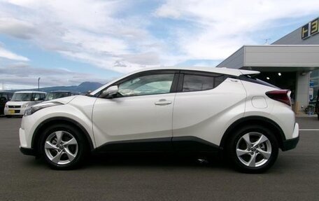 Toyota C-HR I рестайлинг, 2021 год, 1 736 000 рублей, 7 фотография