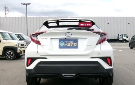 Toyota C-HR I рестайлинг, 2021 год, 1 736 000 рублей, 4 фотография