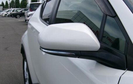 Toyota C-HR I рестайлинг, 2021 год, 1 736 000 рублей, 15 фотография